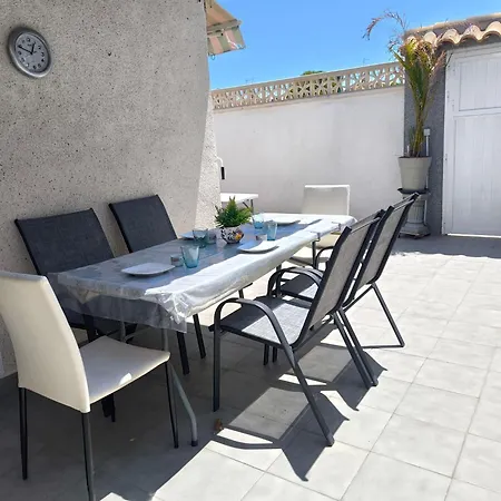 Cozy With Private Terrace And Communal Pool In * Торрев'єха