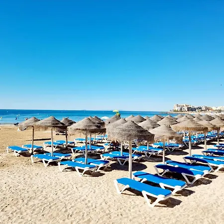 Сasa de vacaciones Cozy With Private Terrace And Communal Pool In Torrevieja