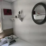 펜션 Cozy With Private Terrace And Communal Pool In *