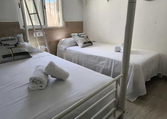 Prázdninový dům Cozy With Private Terrace And Communal Pool In Torrevieja